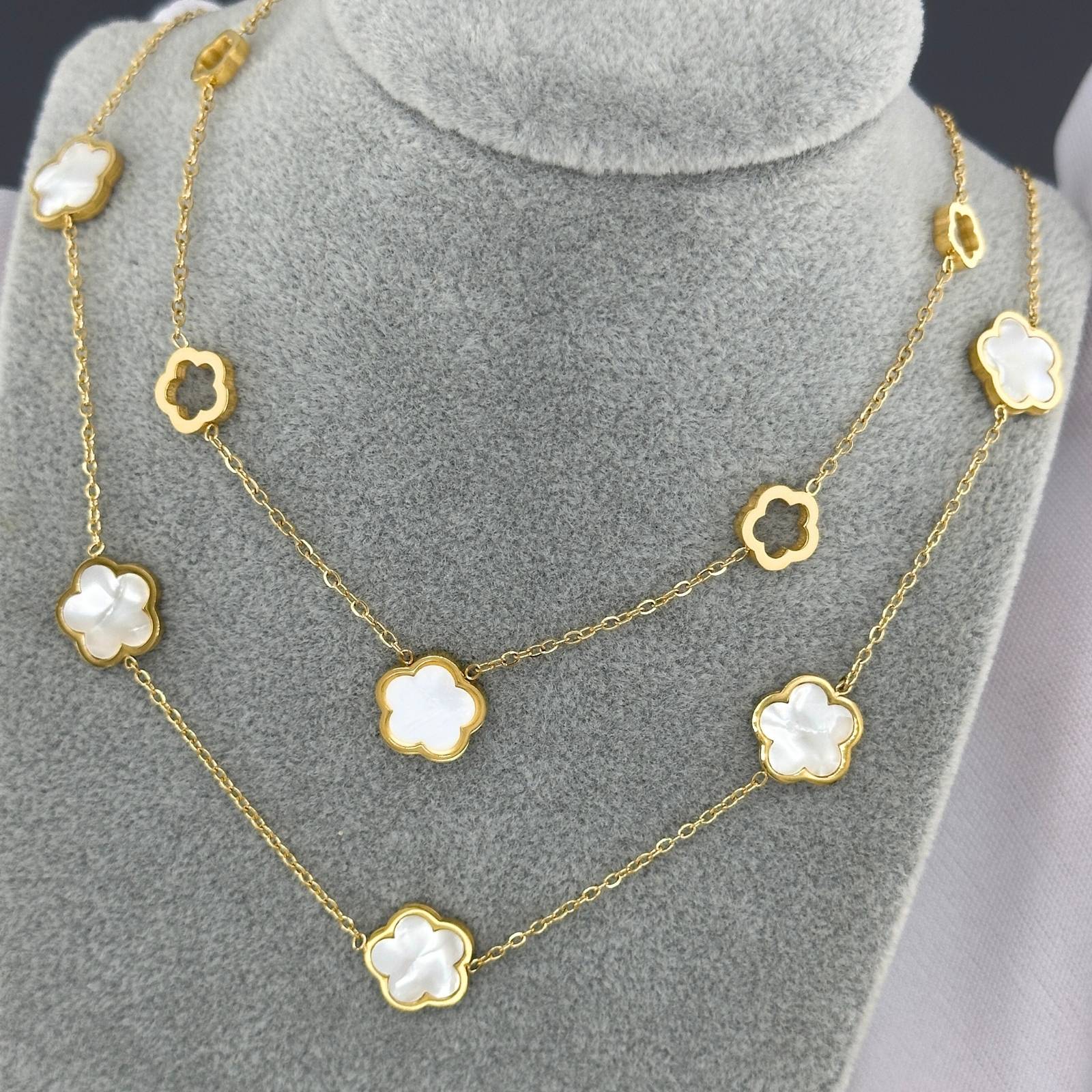 Meadow Clover Necklace