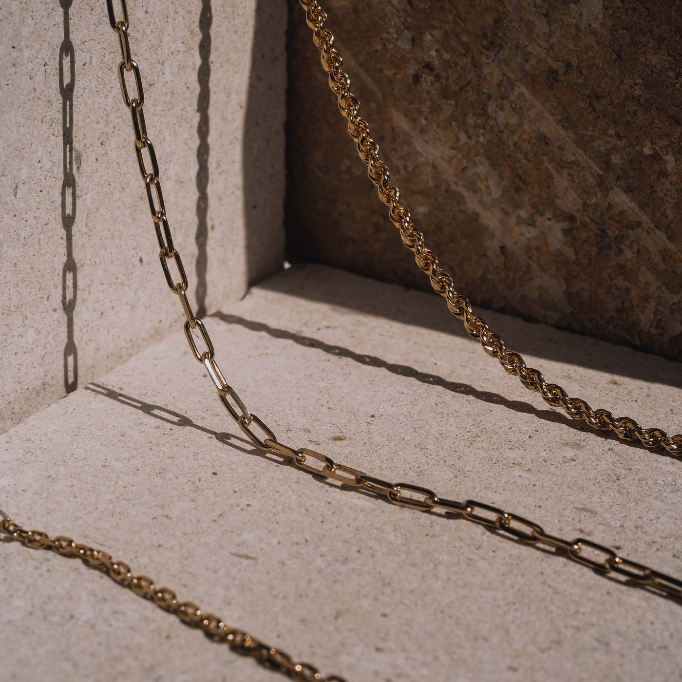 Long Beach Link Chain - Gold