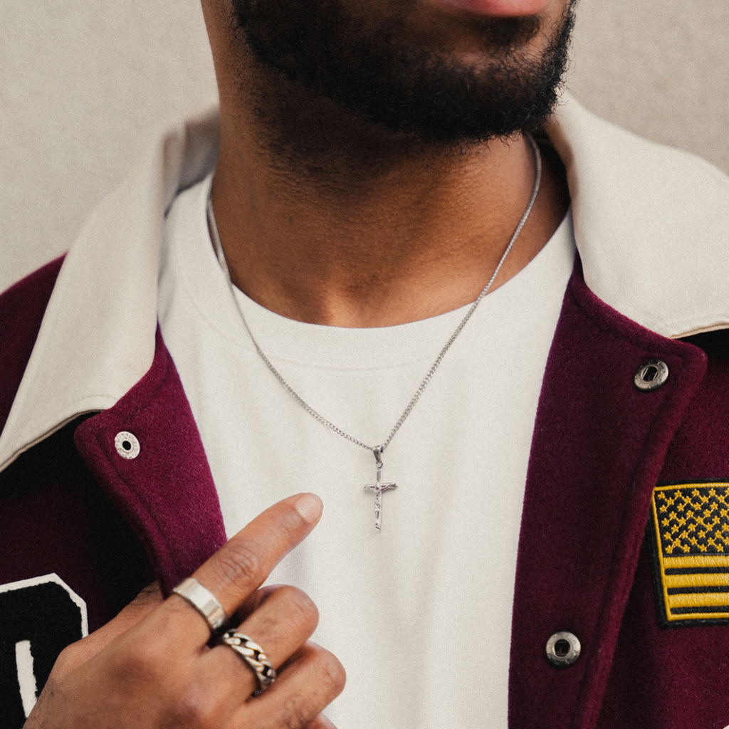 Cross Pendant Necklace - Silver