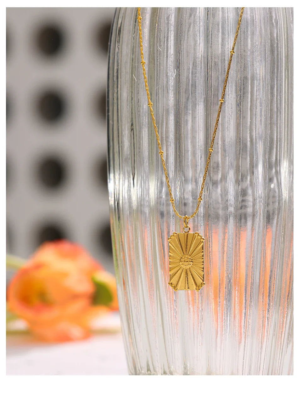Light Necklace