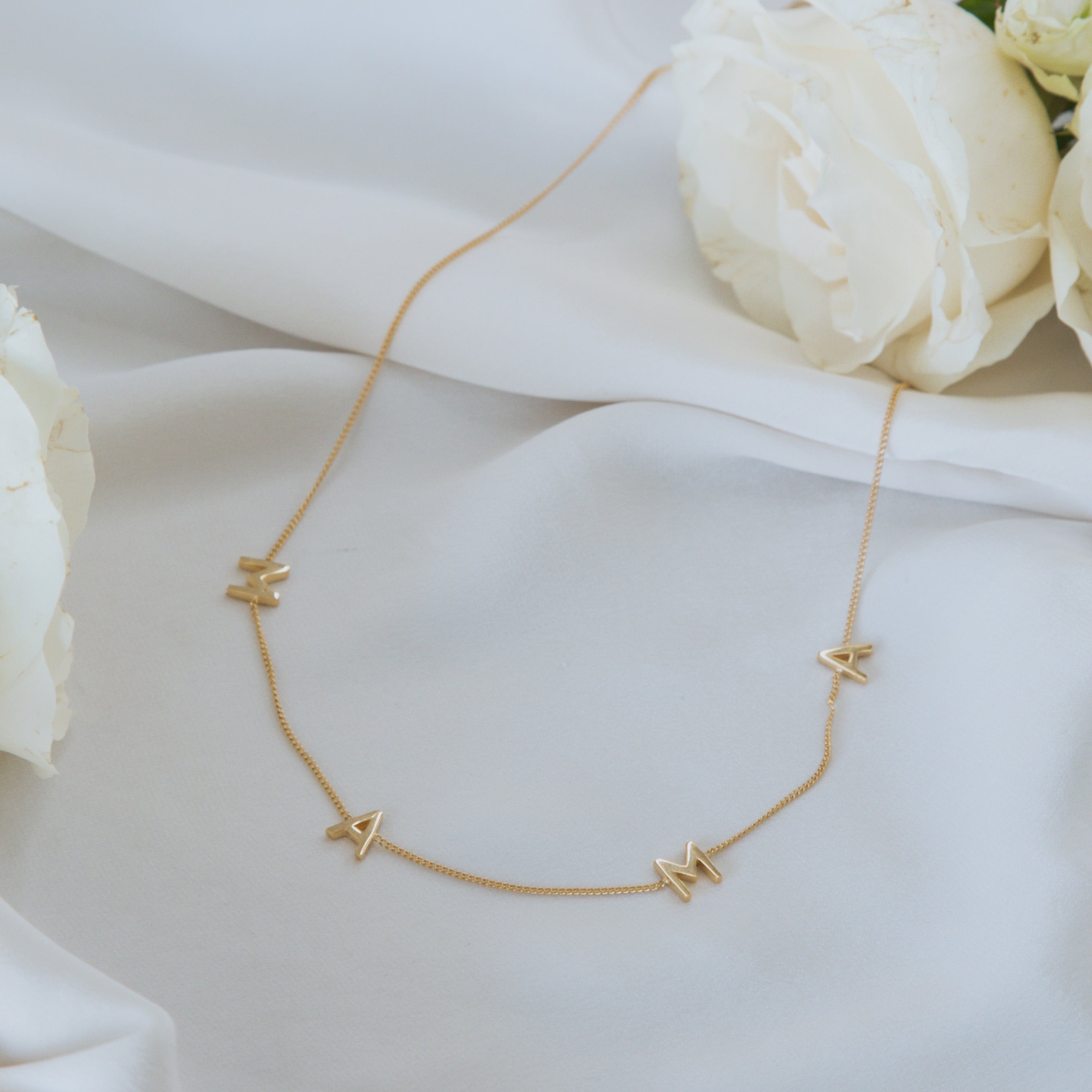 MAMA Necklace - Gold