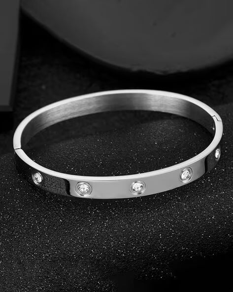PUSCA Stylish Stone Bracelet - Silver