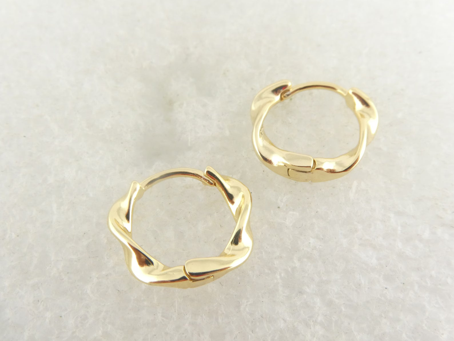 PUSCA Wave Clicker Hoop