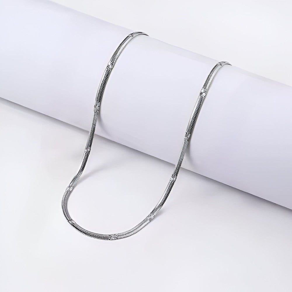 PUSCA Starry Simple Necklace