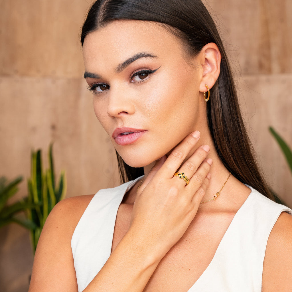 Catania Huggie Earrings - Gold