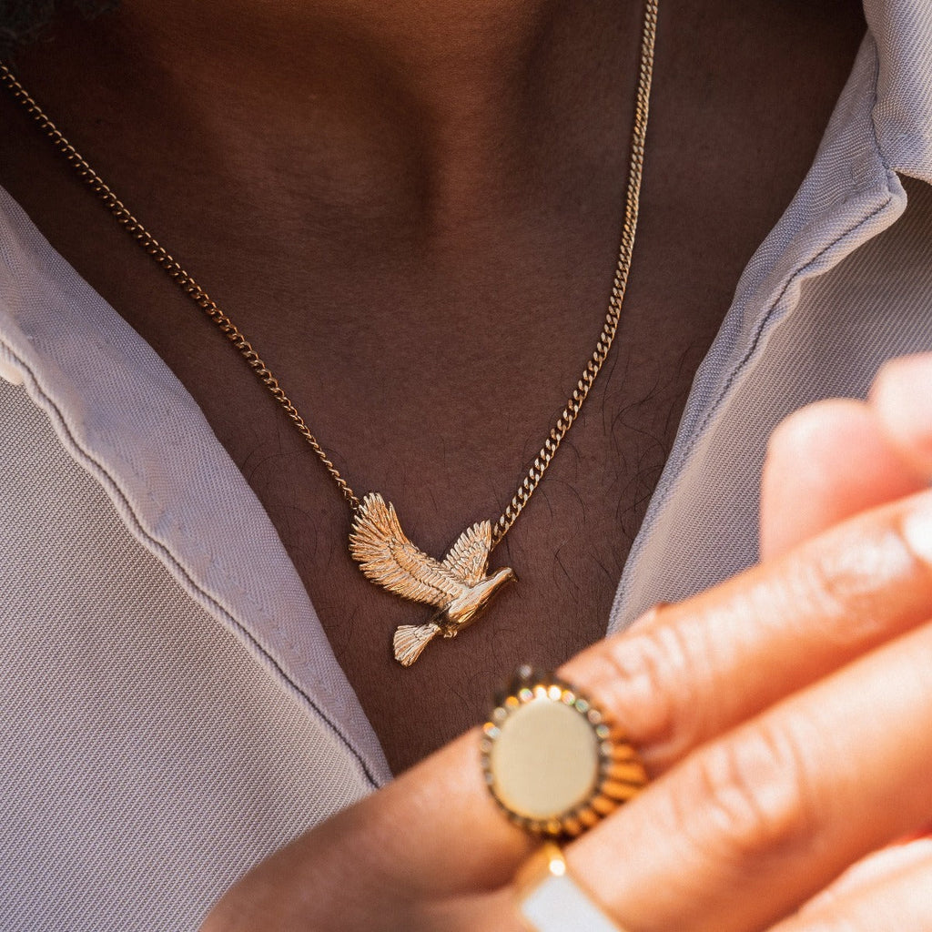 Dove Pendant Necklace - Gold