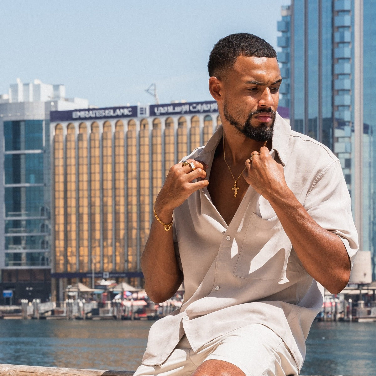 Faith Pendant Necklace - Gold