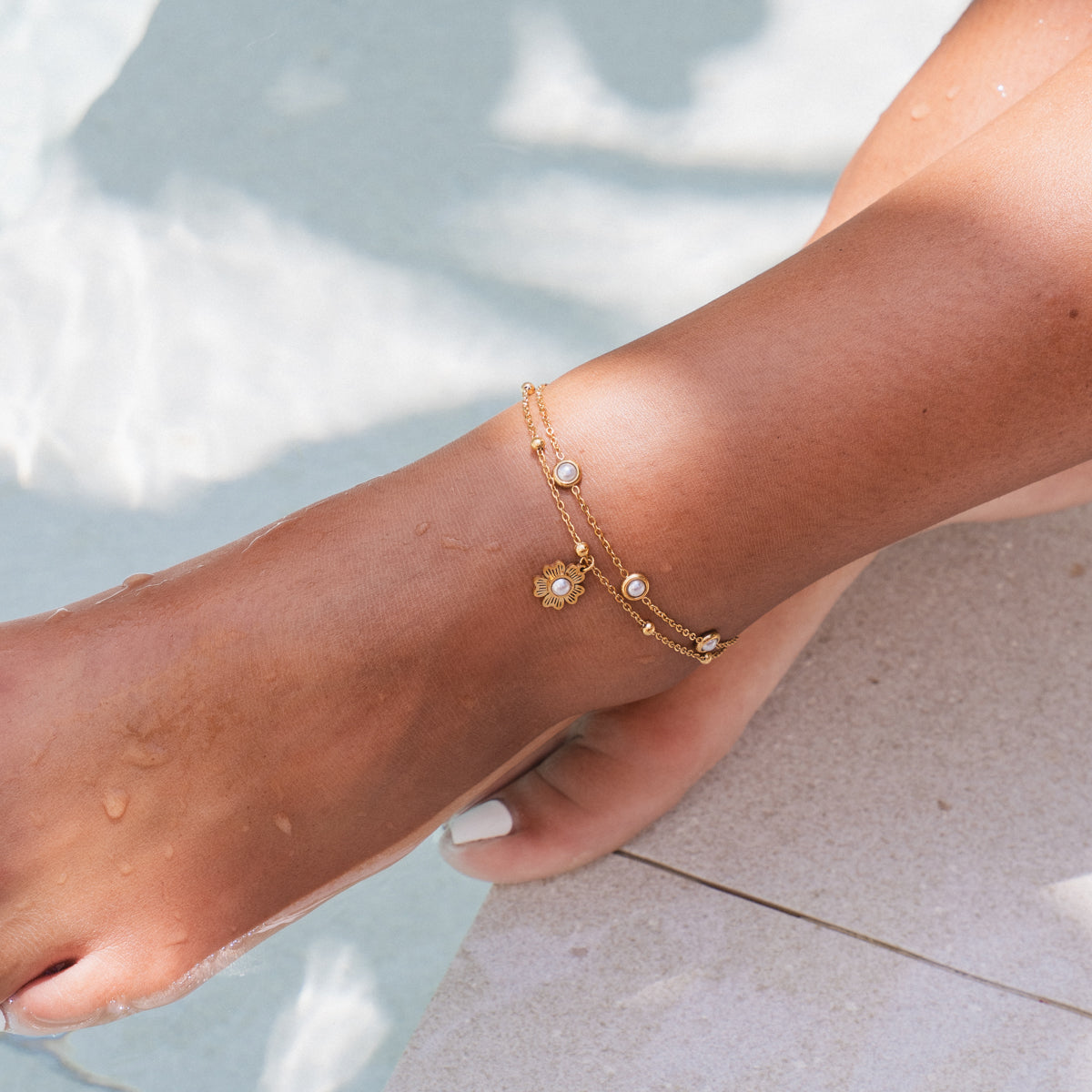 Floral Pearl Double Chain Anklet - Gold