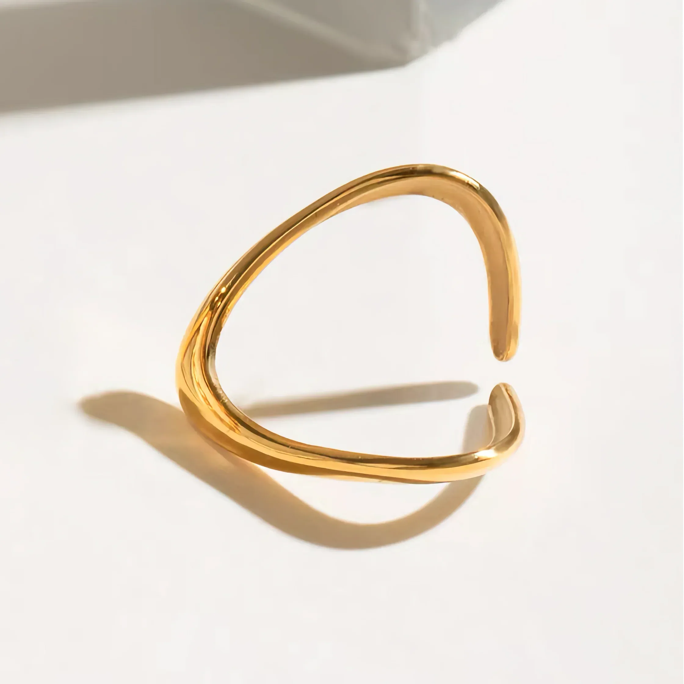 PUSCA Gracy Sculpt Ring