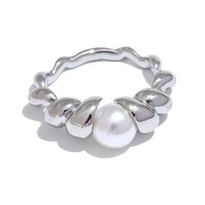 Twisted Ring
