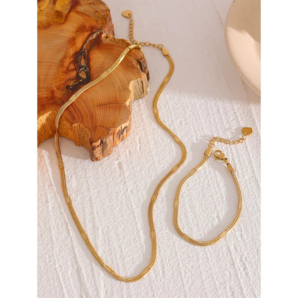 Simple Necklace
