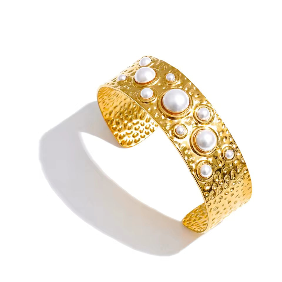 wrinkle pearl bracelet
