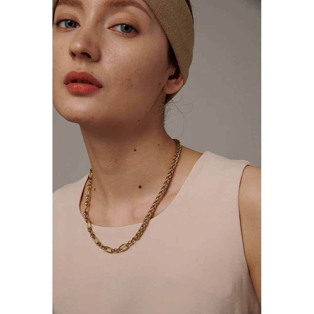 Selee Necklace