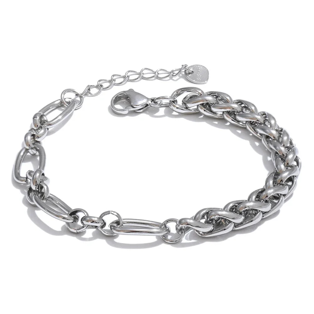 Selee Necklace