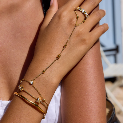 Minimalist White Diamonds HandChain