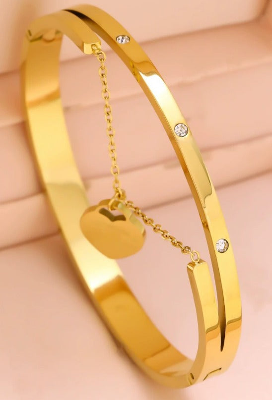 PUSCA Ellarmkette Charm Pendant Bangle Bracelet