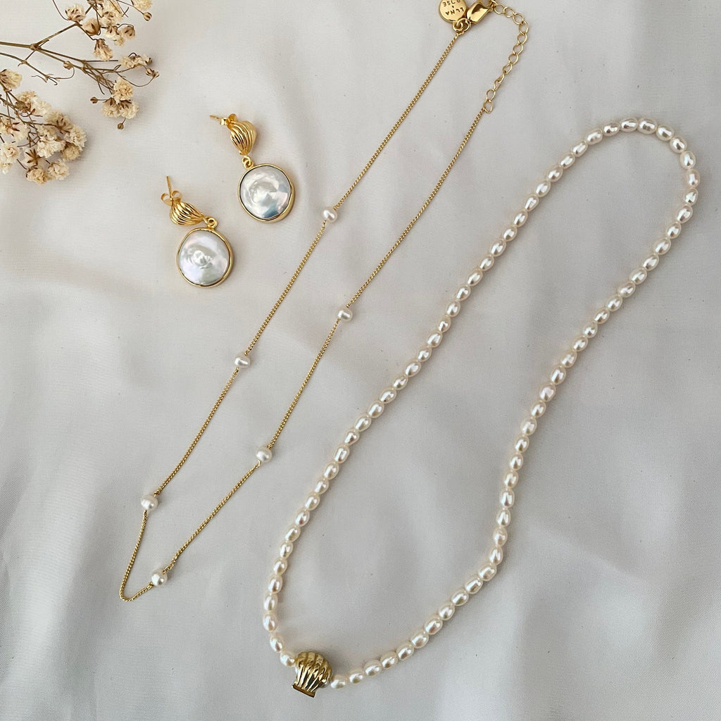 Pearly Whites Necklace - GOLD