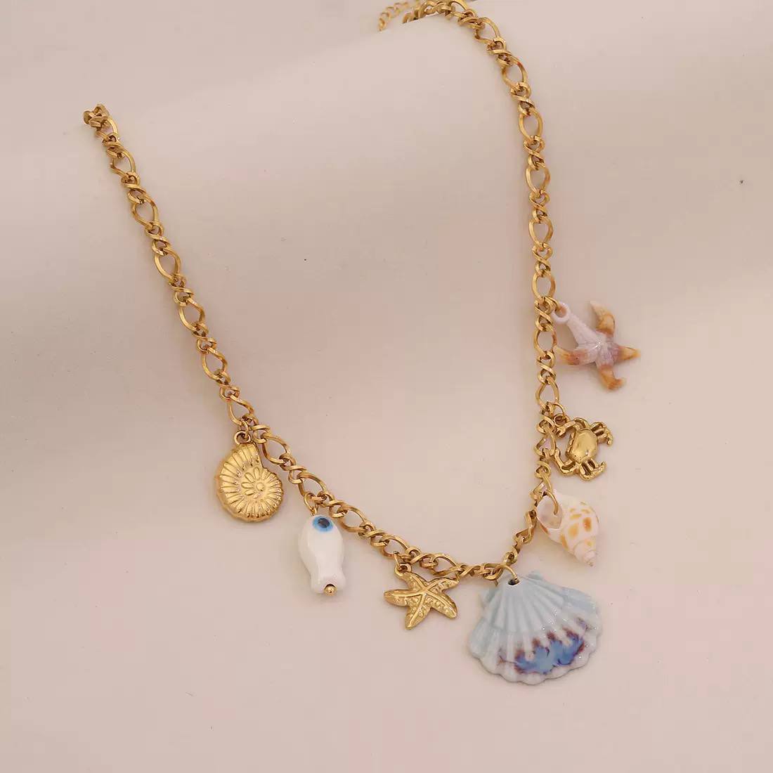 Starfish Pendant Necklace