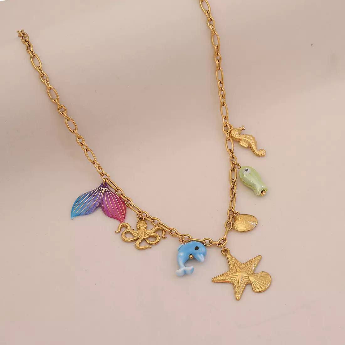 Starfish Pendant Necklace