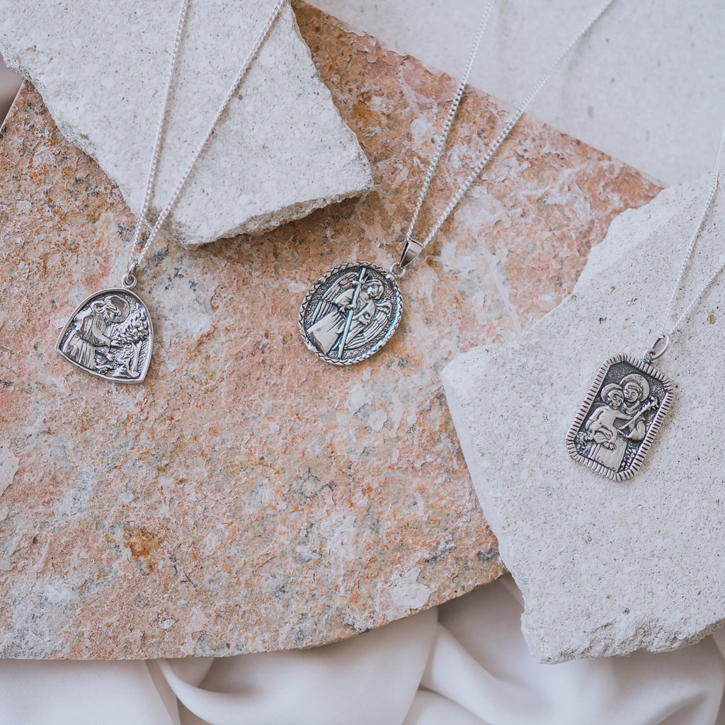St Assisi - Patron Saint of Animals & the Environment Necklace - Silver